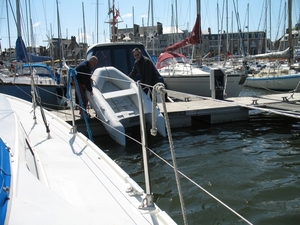 Te waterlating van de kleine samaki