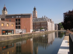 zicht op Dender en het Justitiepaleis