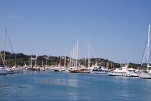 185 Kerkyra - wandeling Kontokali haven en ventiaanse ruines