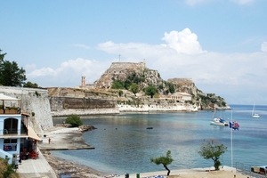 476 Kerkyra - fort en Garitsa baai