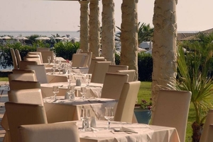 aquis-sandy-beach-007