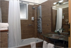 aquis-sandy-beach-010