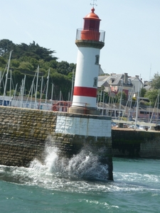 qui voit Groix, voit sa croix