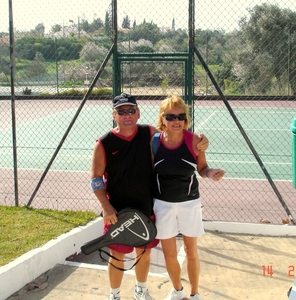 Samen tennissen