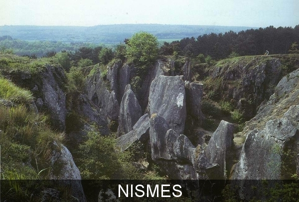 Nismes Fondry des Chiens