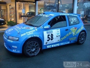 fiat-punto-kit-car-usine-984_2l