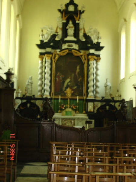 in de kerk van het begijnhof