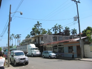 2003-12   2003-04  105 Limon 16