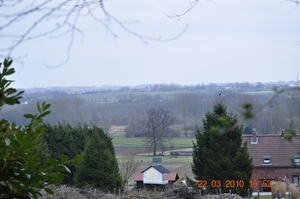 de boomhut en de kinderen blij