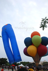 putrajaya-hot-air-ballon-fiesta-2011