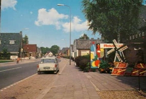 Eerbeekseweg richting Eerbeek 70er jaren