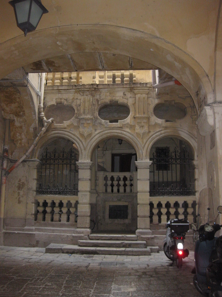 Bari