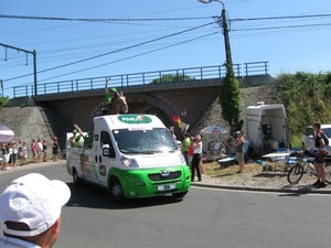 Le tour de France rijd door Leest 4-7-2010 025