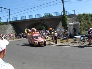 Le tour de France rijd door Leest 4-7-2010 028