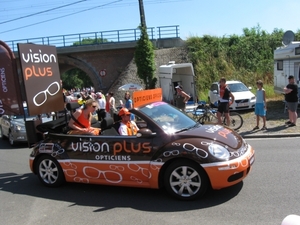 Le tour de France rijd door Leest 4-7-2010 051