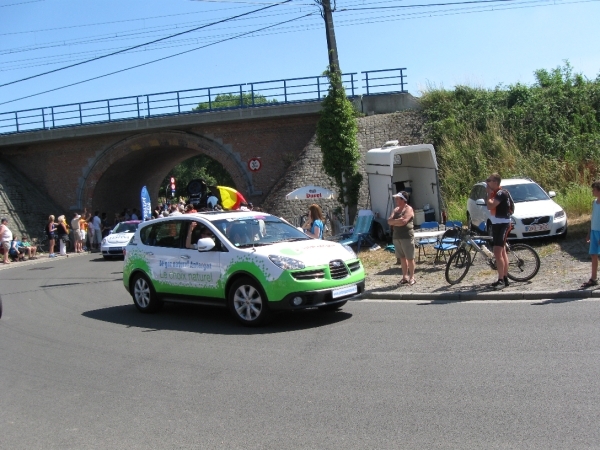 Le tour de France rijd door Leest 4-7-2010 077