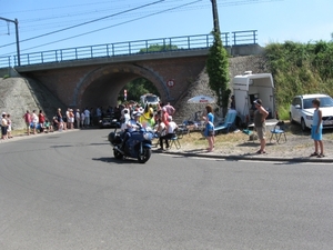 Le tour de France rijd door Leest 4-7-2010 084