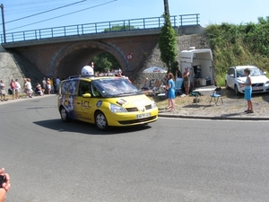 Le tour de France rijd door Leest 4-7-2010 098