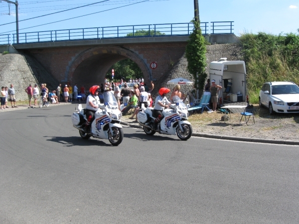 Le tour de France rijd door Leest 4-7-2010 112