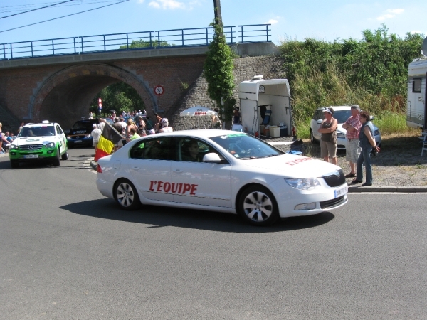 Le tour de France rijd door Leest 4-7-2010 124