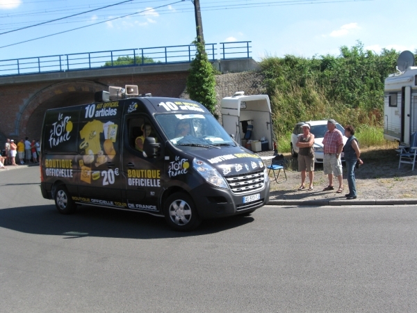 Le tour de France rijd door Leest 4-7-2010 131