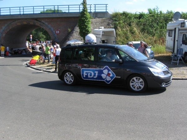 Le tour de France rijd door Leest 4-7-2010 135