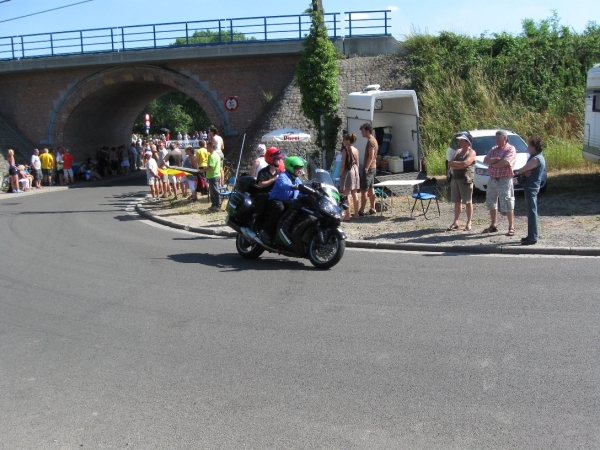 Le tour de France rijd door Leest 4-7-2010 161