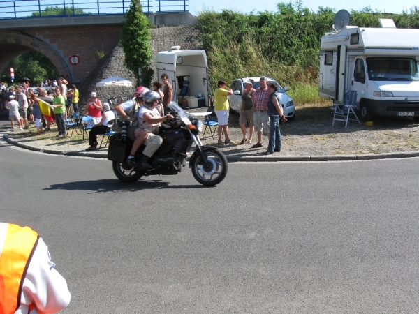 Le tour de France rijd door Leest 4-7-2010 166