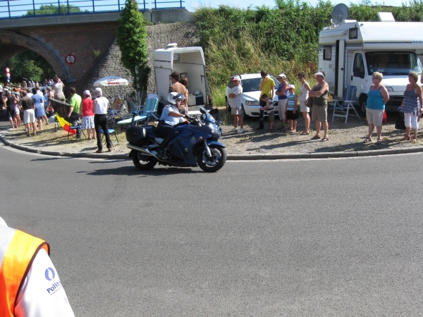 Le tour de France rijd door Leest 4-7-2010 185