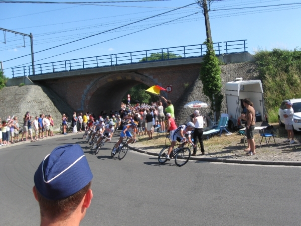 Le tour de France rijd door Leest 4-7-2010 191