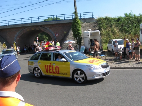 Le tour de France rijd door Leest 4-7-2010 220