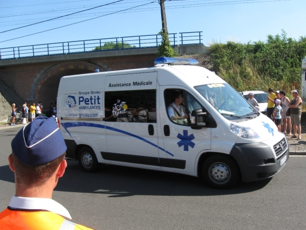 Le tour de France rijd door Leest 4-7-2010 221