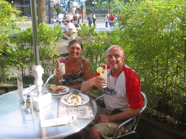 2006-12  043 Hotel Grand Palace 15-12