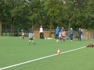 Voetbal clinic 13-09-10