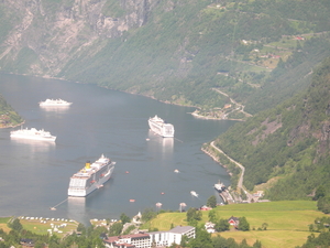 Cruiseschepen in de Geirangerfjord