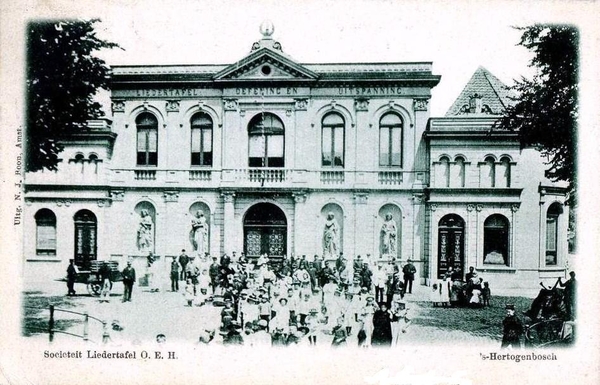 1899