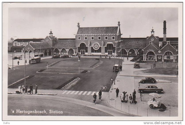 1952