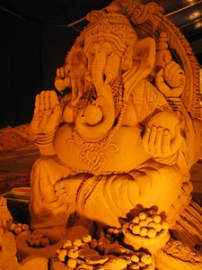 76 Ganesha 2