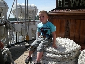 op het schip