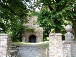 2010_07_11 Feschaux 23 Finnevaux Tour Romane