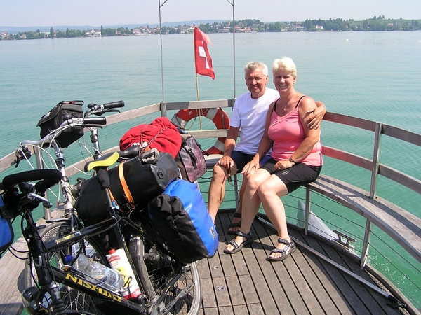 Met een solar-veer naar het eiland Reichenau