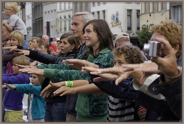 sized_sized_DSC10637a maori lmiedje aanleren