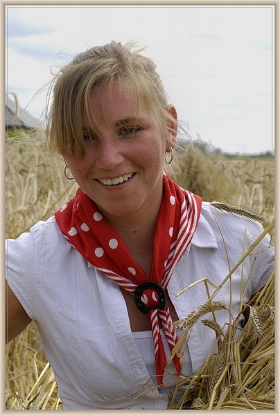 sized_sized_DSC11283a veld