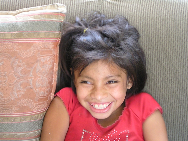 Hilda: buurtmeisje en petekind van Bart