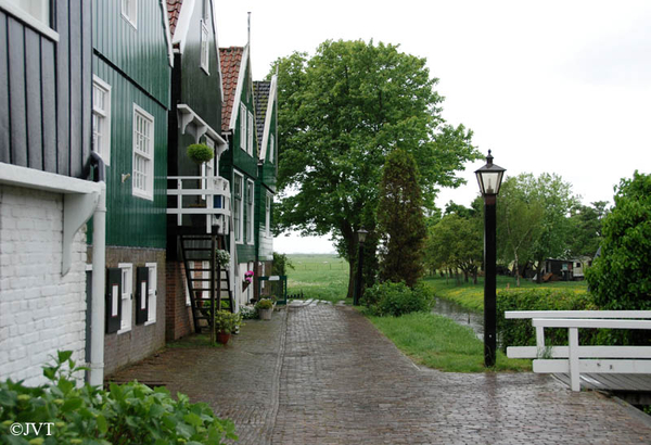 Marken