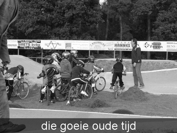 TRAINING IN DESSEL OP 17-09-2008 (9)