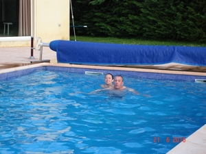 POOL (1)