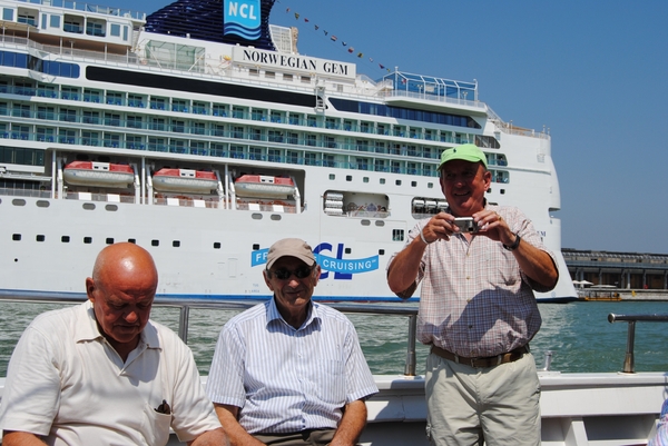 Nicole Hendrickx Cruise 2010 010