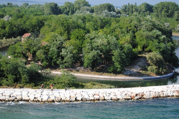 Nicole Hendrickx Cruise 2010 020