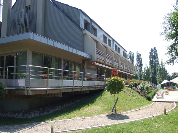 Buitenterras - bij goed weer avondeten